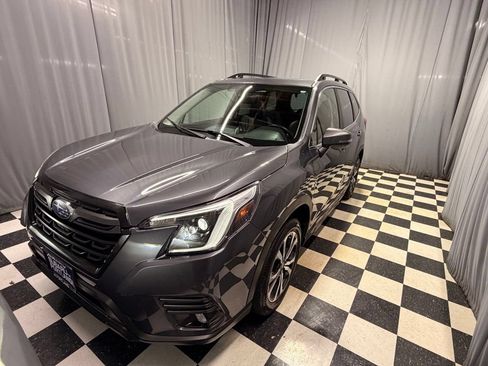 Used 2023 Subaru Forester Limited AWD/4WD image 1