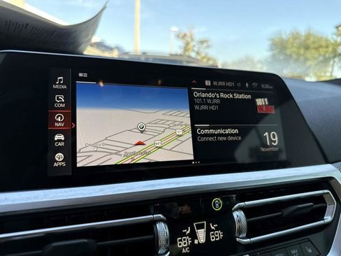 Used 2023 BMW 430i Coupe w/ M Sport Package image 20