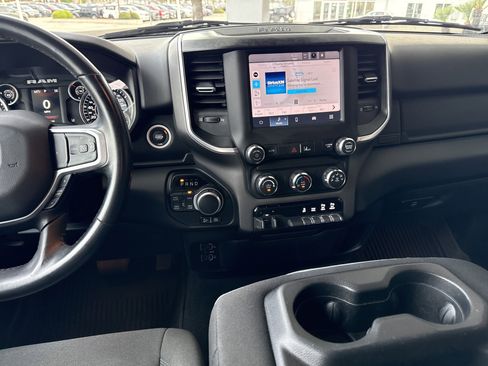 Used 2022 RAM 1500 Big Horn AWD/4WD image 38