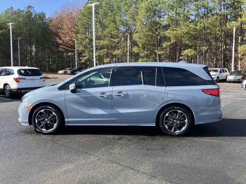 Certified 2024 Honda Odyssey Elite image 7