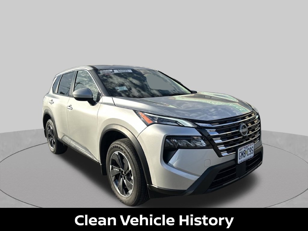 Certified 2025 Nissan Rogue SV AWD/4WD image 4