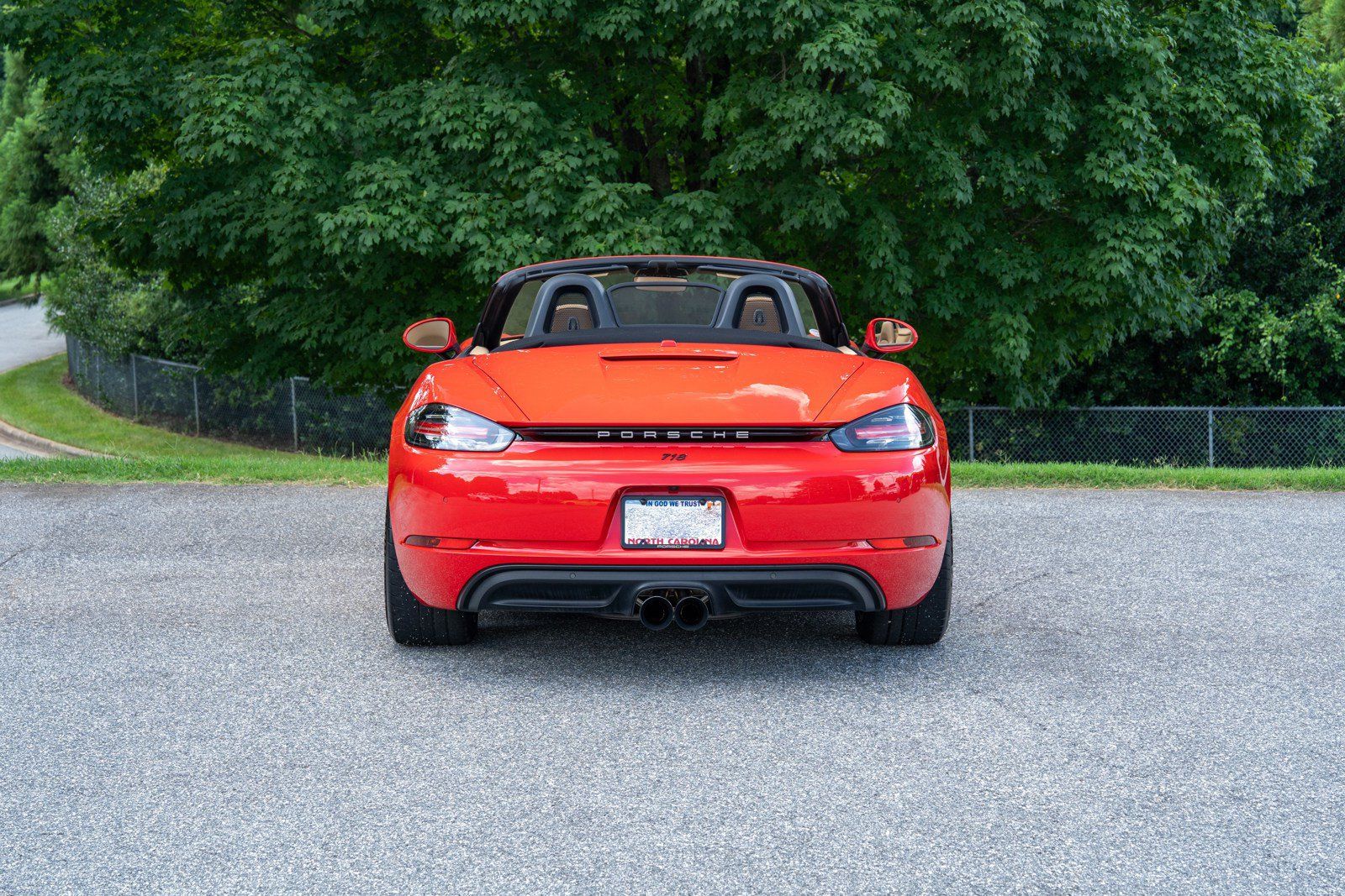 Used 2017 Porsche 718 Boxster RWD image 6