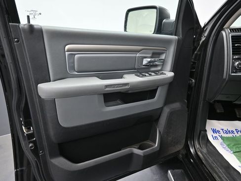 Used 2015 RAM 1500 Big Horn AWD/4WD image 24