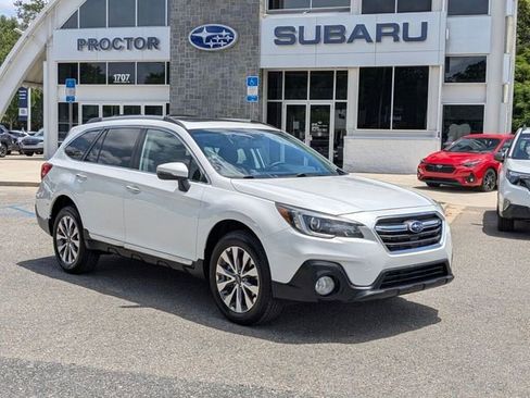 Used 2019 Subaru Outback 2.5i Touring w/ Popular Package #3A AWD/4WD image 1