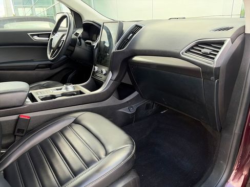Used 2024 Ford Edge SEL w/ Convenience Package AWD/4WD image 10