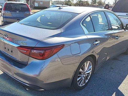 Used 2019 INFINITI Q50 Luxe image 4