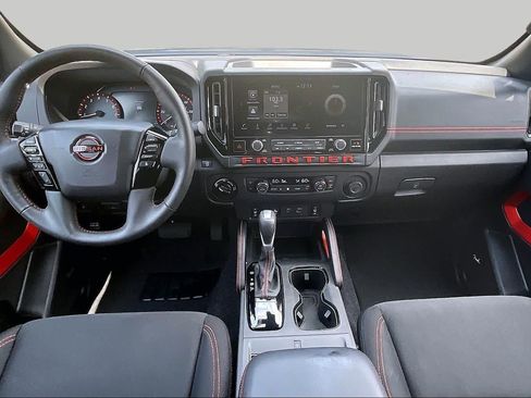 Used 2025 Nissan Frontier PRO-4X w/ Pro Convenience Package AWD/4WD image 15