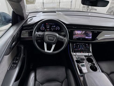 Used 2021 Audi Q8 Prestige w/ Prestige Package image 15