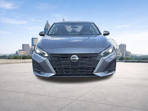 Used 2023 Nissan Altima 2.5 SL FWD image 8