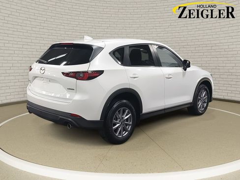 Used 2022 MAZDA CX-5 AWD 2.5 S w/ Preferred Package image 5