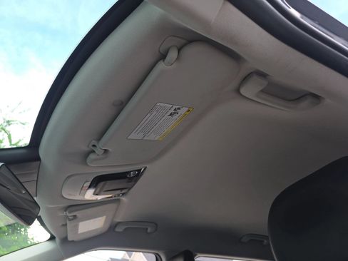 Used 2022 Kia EV6 Light RWD image 25