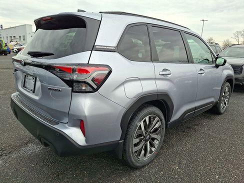 New 2026 Subaru Forester Touring AWD/4WD image 3