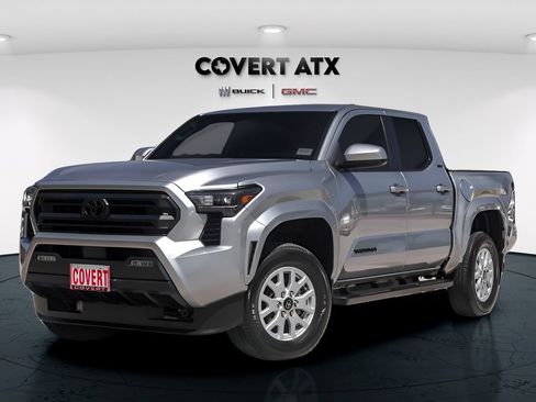 Used 2024 Toyota Tacoma SR5 AWD/4WD image 2
