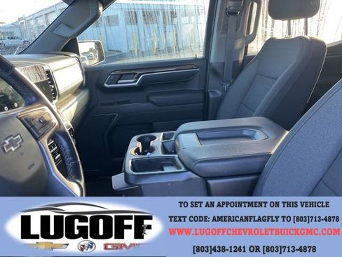 Used 2022 Chevrolet Silverado 1500 RST w/ Redline Edition AWD/4WD image 10