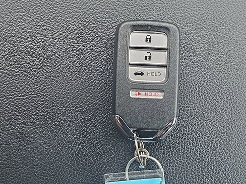 Used 2022 Honda Accord Sport image 32