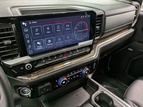 Used 2024 GMC Sierra 1500 Elevation w/ Elevation Premium Package image 12