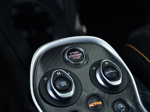 Used 2018 McLaren 570S RWD image 39
