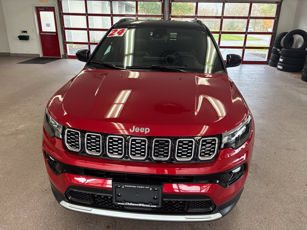 Certified 2024 Jeep Compass Limited AWD/4WD image 4