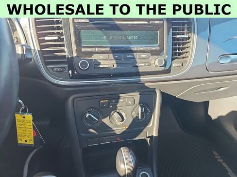 Used 2012 Volkswagen Beetle 2.5 image 19