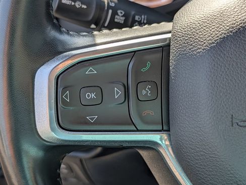 Used 2022 RAM 1500 Laramie AWD/4WD image 22