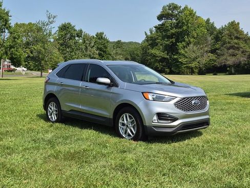 Used 2024 Ford Edge SEL w/ Convenience Package AWD/4WD image 15