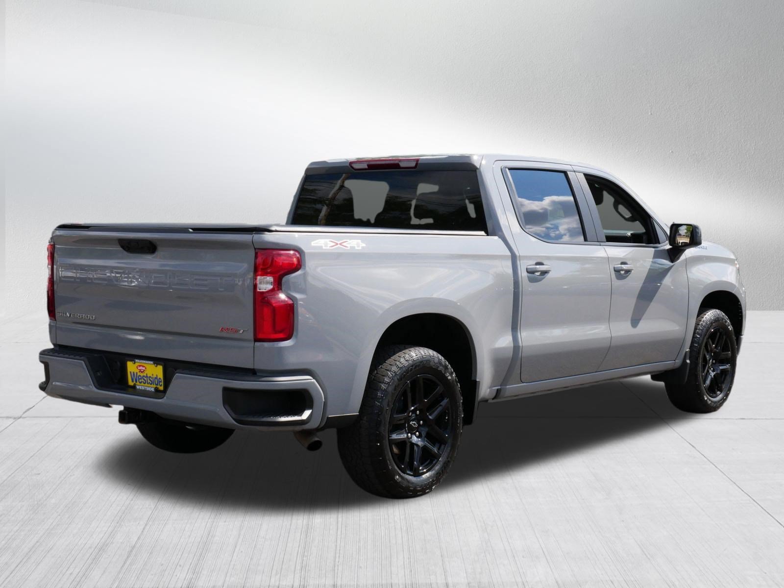 Used 2024 Chevrolet Silverado 1500 RST w/ Protection Package AWD/4WD image 7