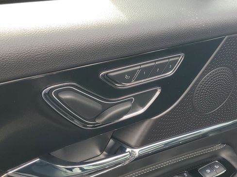 New 2026 Lincoln Corsair Reserve w/ Jet Appearance Package image 9