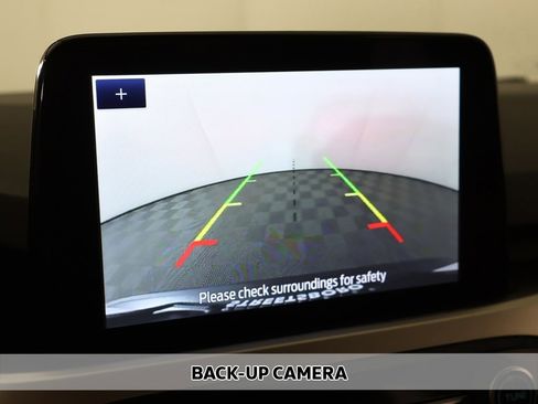 Used 2020 Ford Escape SE image 4