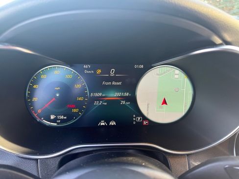 Used 2020 Mercedes-Benz GLC 300 4MATIC image 21