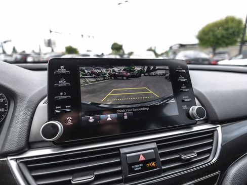Used 2019 Honda Accord Sport image 12