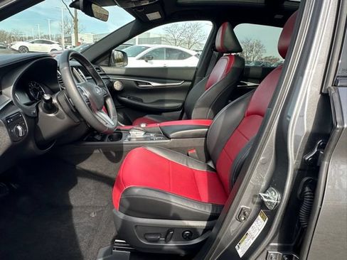 Used 2025 INFINITI QX50 Sport AWD/4WD image 29