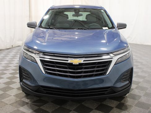 Used 2024 Chevrolet Equinox LS FWD image 33