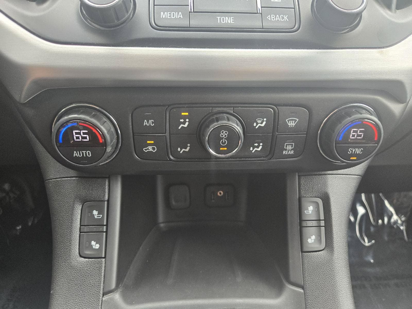 Used 2019 GMC Acadia SLT w/ Black Edition AWD/4WD image 21