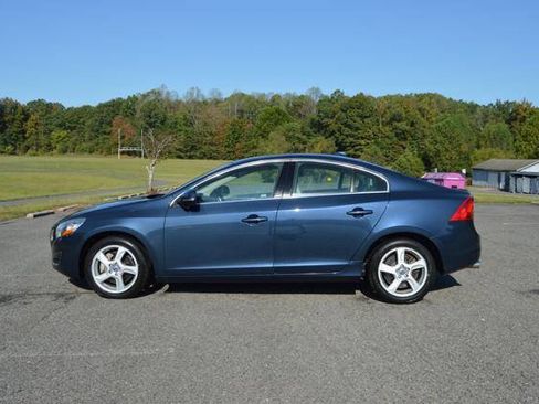 Used 2013 Volvo S60 T5 image 5