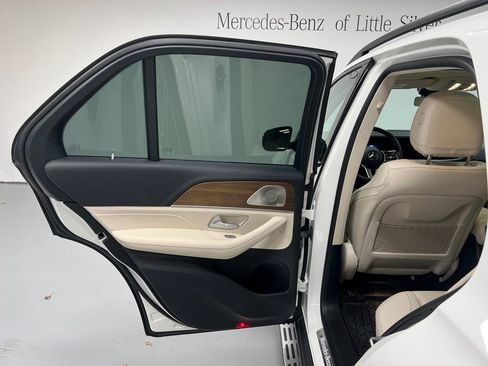 Used 2023 Mercedes-Benz GLE 350 4MATIC image 23