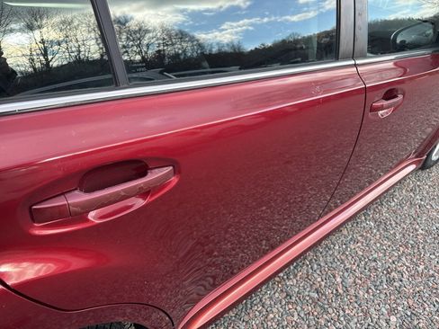 Used 2010 Subaru Legacy 2.5i Premium image 26