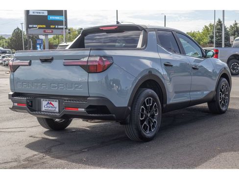Used 2023 Hyundai Santa Cruz SEL AWD/4WD image 3