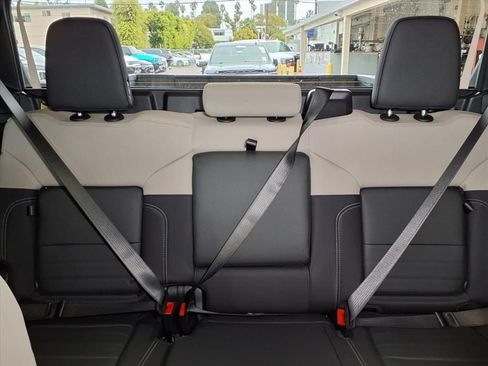 Used 2026 GMC Hummer EV 4x4 Crew Cab image 17