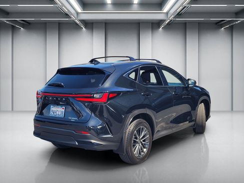 Certified 2026 Lexus NX 350h AWD w/ Accessory Package (2T) image 5