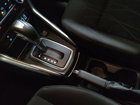 Used 2020 Ford EcoSport SE w/ SE Convenience Package image 26