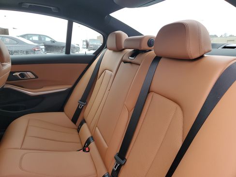 Certified 2023 BMW 330i xDrive Sedan w/ Premium Package image 24