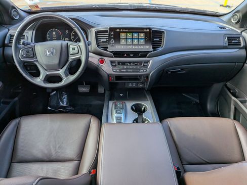 Certified 2024 Honda Ridgeline RTL image 25