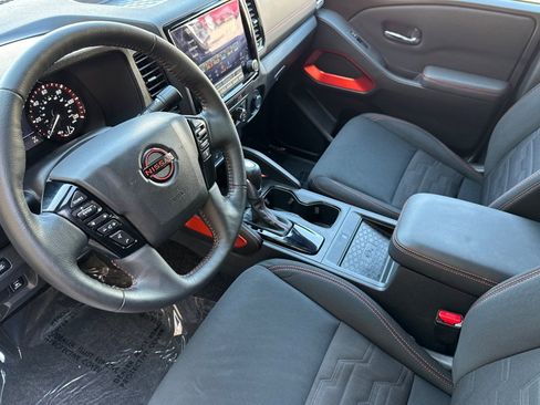 Used 2023 Nissan Frontier PRO-4X w/ Pro Convenience Package AWD/4WD image 10