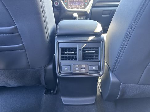 Certified 2025 Subaru Forester Touring AWD/4WD image 21