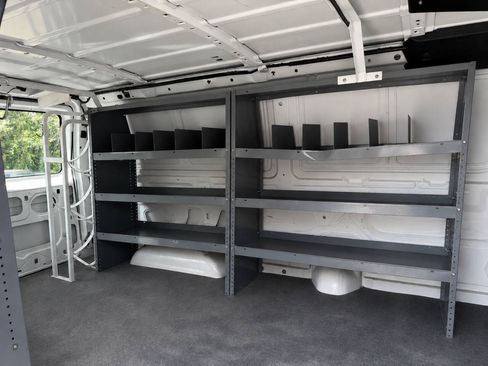Used 2008 Ford E-250 and Econoline 250 RWD image 8