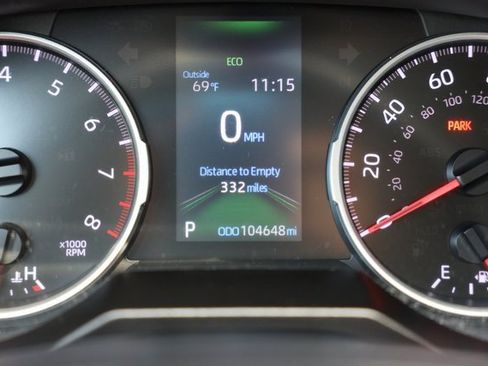 Used 2019 Toyota RAV4 LE image 19