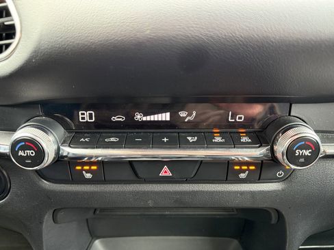 Used 2024 MAZDA CX-30 AWD 2.5 S w/ Premium Package image 29
