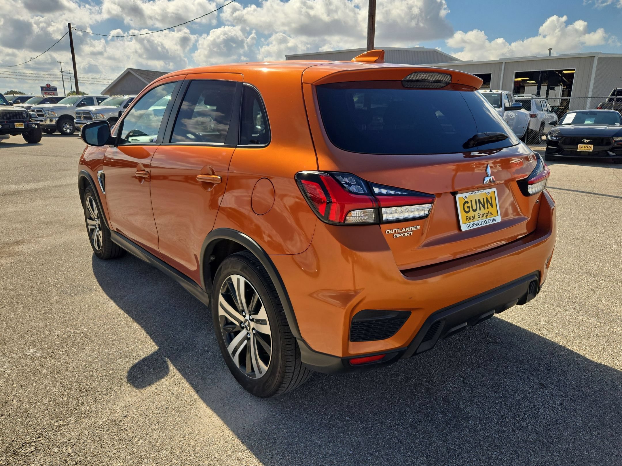 Used 2023 Mitsubishi Outlander Sport SE AWD/4WD image 5