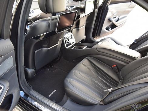 Used 2015 Mercedes-Benz S 63 AMG 4MATIC Sedan image 42