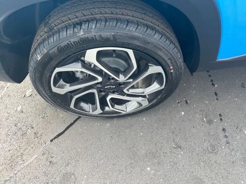 New 2026 Chevrolet Trax RS w/ Driver Confidence Package image 32